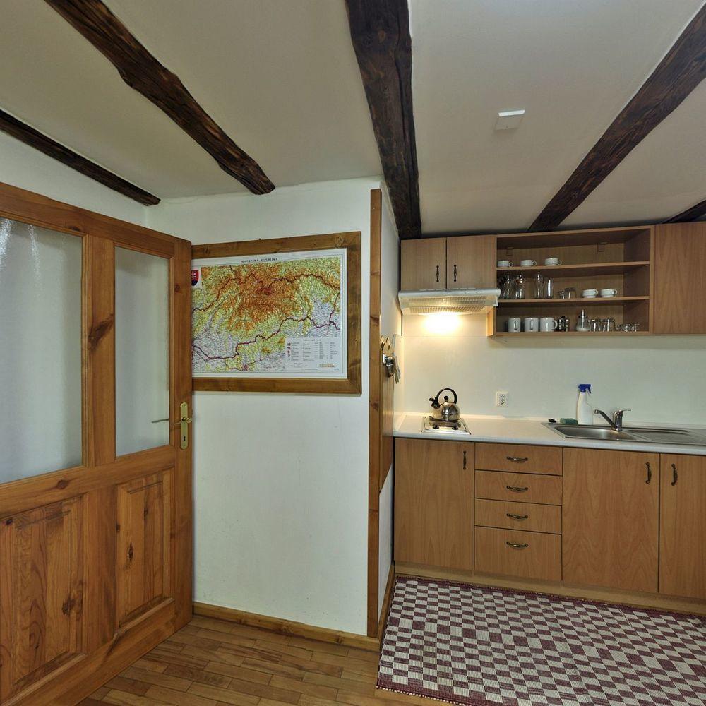 Penzion Pod Branou Poprad Exterior photo