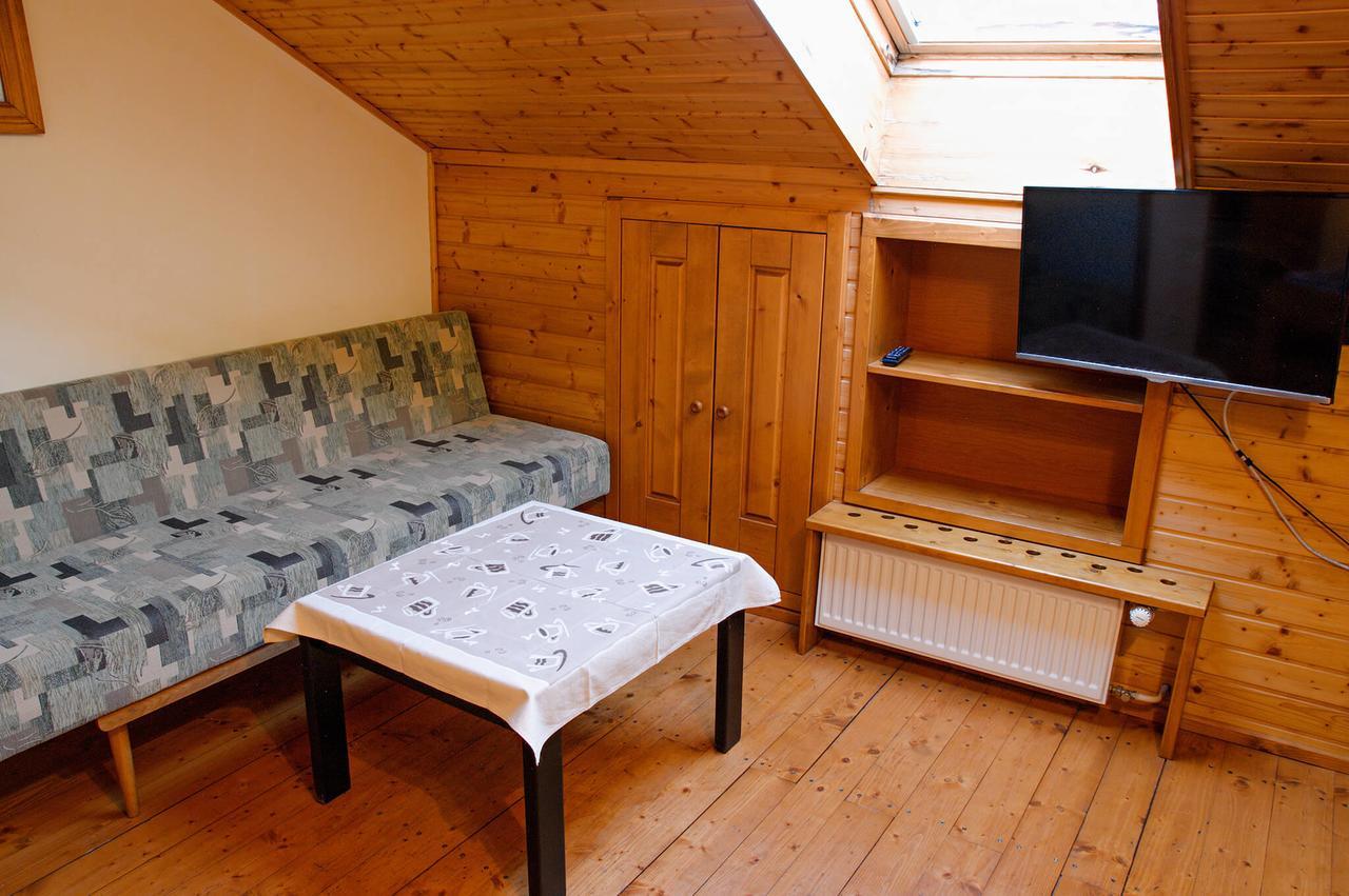 Penzion Pod Branou Poprad Exterior photo